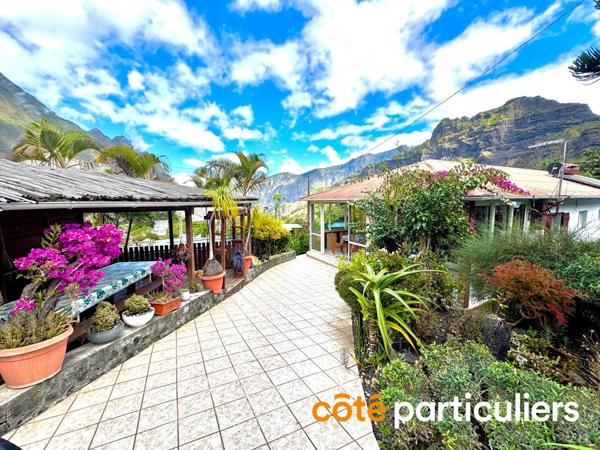 Vente Maison120 m² - 7 Pièces - CILAOS (97413)