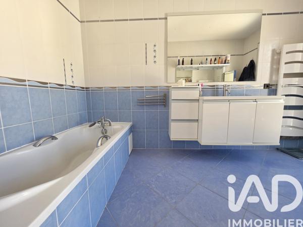 Maison à vendre 5 pièces 225 m² Saleilles