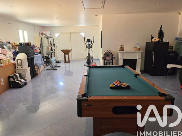 Maison à vendre 5 pièces 225 m² Saleilles