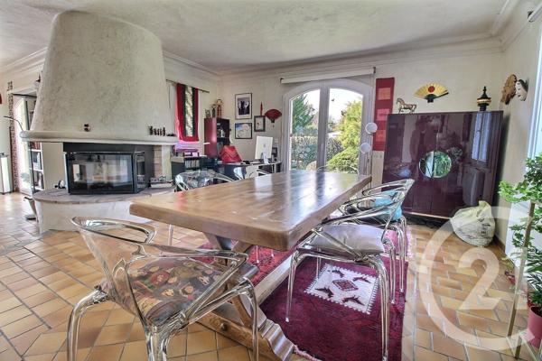 Maison à vendre  4 pièces - 146 m2 ROQUEFORT LES PINS - 06