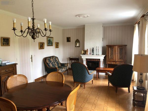 Maison à vendre à Issoudun dans l'Indre (36100), ref : 11813/1507