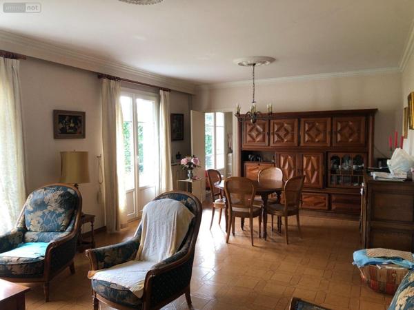 Maison à vendre à Issoudun dans l'Indre (36100), ref : 11813/1507