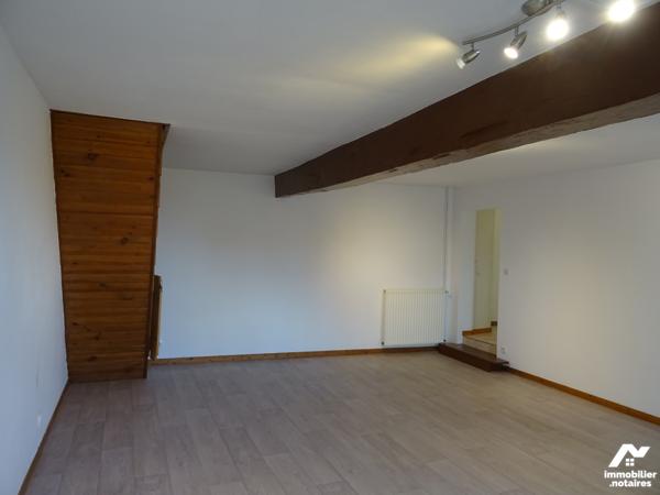 Maison dans petit hameau au calme