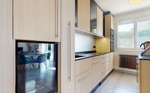 Maison à vendre    4 pièces • 98,40 m2 Chaponost