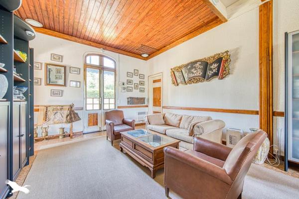 Maison à vendre |  Lège-Cap-Ferret |  7 pièces | 197 m²
