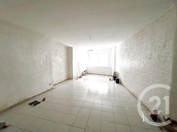 Maison à vendre  5 pièces - 122 m 2   AZILLE  - 11