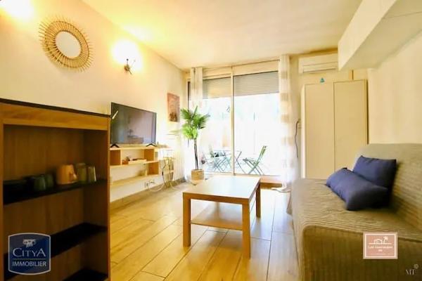 Appartement à louer 1 pièce 22.33m² La Seyne-sur-Mer (83500)