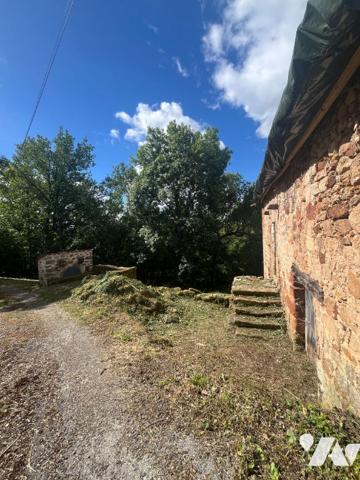 Bâtisse en pierre à quelques minutes de Figeac