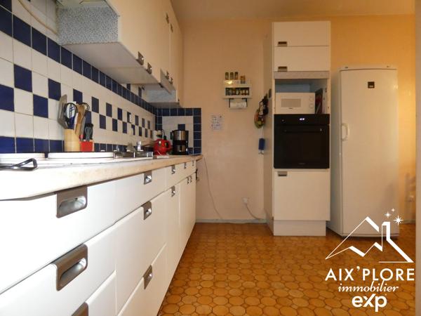 APPARTEMENT T4 AVEC GARAGE