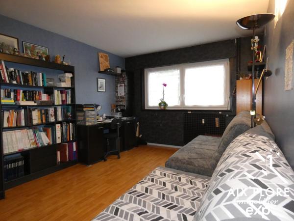 APPARTEMENT T4 AVEC GARAGE