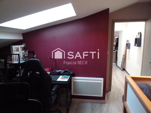 Appartement rénové 4 P, Cœur historique de Liverdun