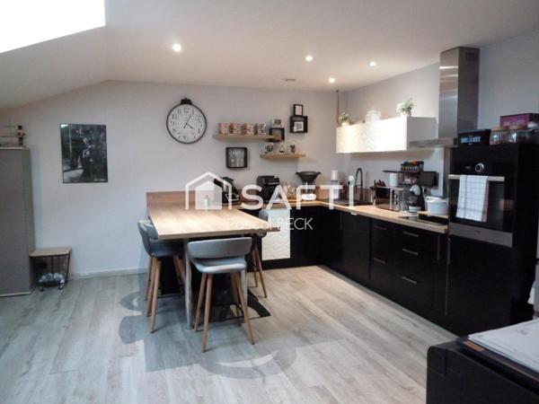 Appartement rénové 4 P, Cœur historique de Liverdun