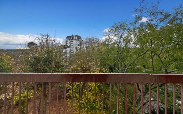 Appartement à vendre    3 pièces • 82 m2 Orléans