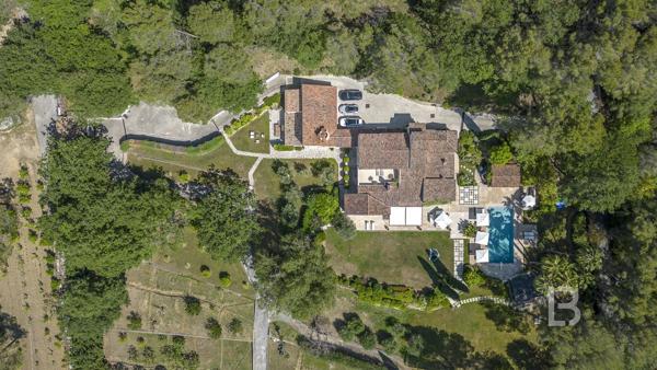 Splendide propriété à vendre située à Mougins