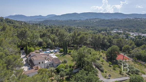Splendide propriété à vendre située à Mougins
