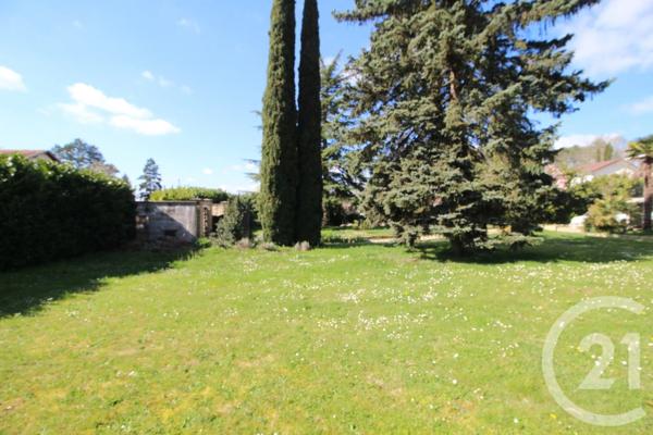 Terrain à vendre  473 m 2   DAGNEUX  - 01