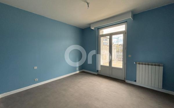 Appartement à louer    3 pièces •  Brive-la-Gaillarde