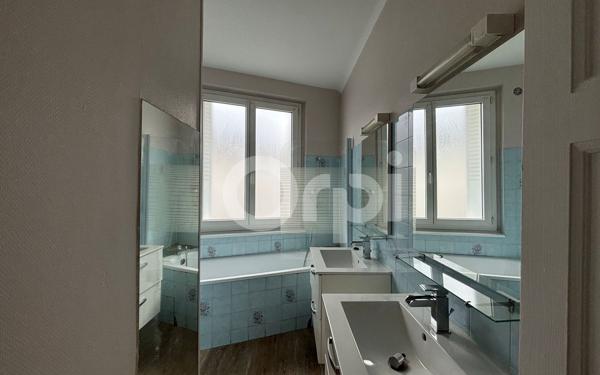 Appartement à louer    3 pièces •  Brive-la-Gaillarde