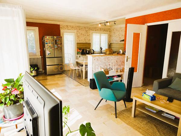 Vente
                Villa113 m² - 5 Pièces -
                    PEROLS (34470)