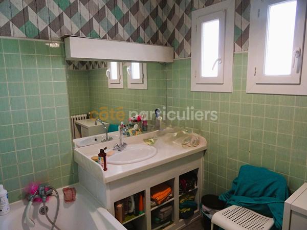 Vente
                Villa113 m² - 5 Pièces -
                    PEROLS (34470)
