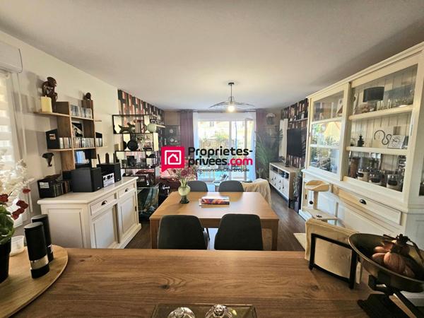 Votre agence "Propriétés-Privées .Com" vous propose :