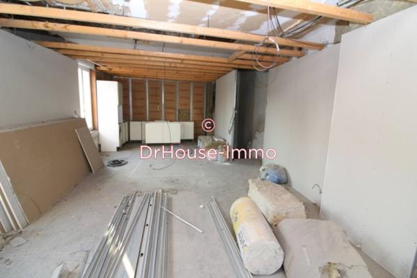 Immeuble à vendre 3 pièces de 170 m²