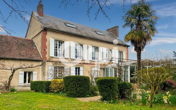 Maison à vendre    6 pièces • 175,90 m2 Évreux
