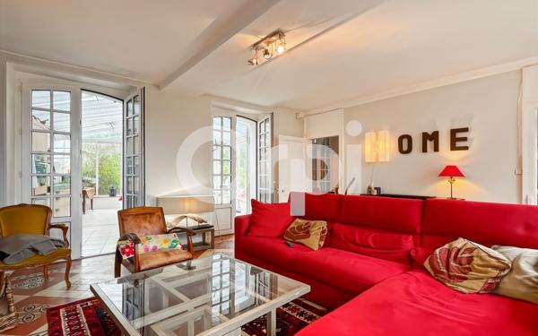 Maison à vendre    6 pièces • 175,90 m2 Évreux