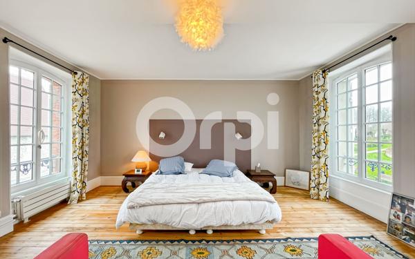 Maison à vendre    6 pièces • 175,90 m2 Évreux
