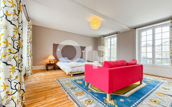 Maison à vendre    6 pièces • 175,90 m2 Évreux