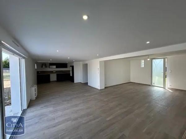 Maison à louer 4 pièces 128.11m² Arvert (17530)