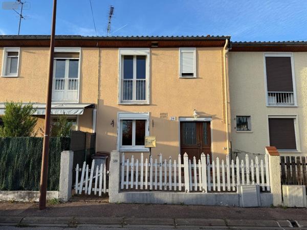 Maison à vendre à Saint-André-les-Vergers dans l'Aube (10120), ref : 10010/435