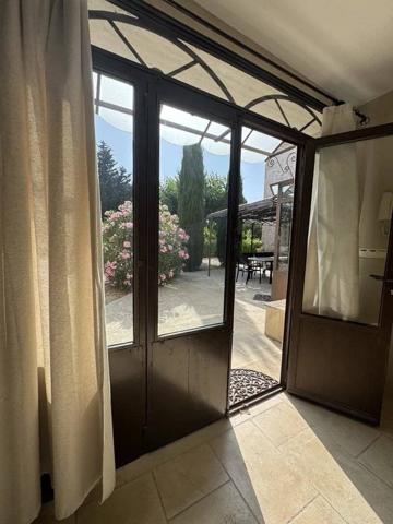 PROPRIÉTÉ CHARME Maison coeur de village à vendre à Bellegarde terrain1200m2 5 chambres Piscine Bassin Auvent Garage