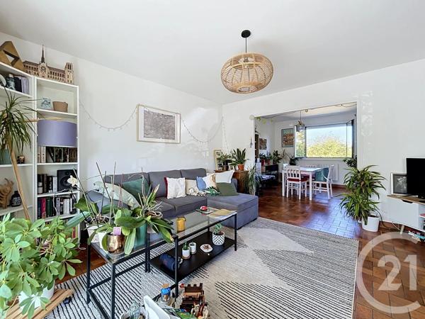 Maison à vendre  5 pièces - 129,57 m 2   VARENNES SUR ALLIER  - 03