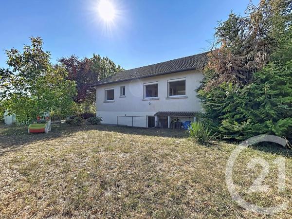 Maison à vendre  5 pièces - 129,57 m 2   VARENNES SUR ALLIER  - 03