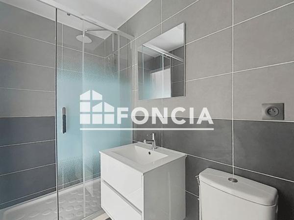 Location Studio 24.7 m² - 13 Avenue du Général de Gaulle Tremblay-en-france 93290