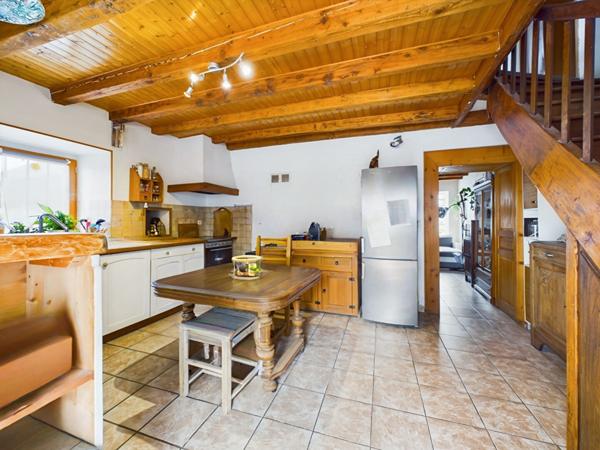 SAINT EUSEBE - Maison de village - 124 m² - 4 Chambres - Garage