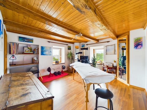 SAINT EUSEBE - Maison de village - 124 m² - 4 Chambres - Garage