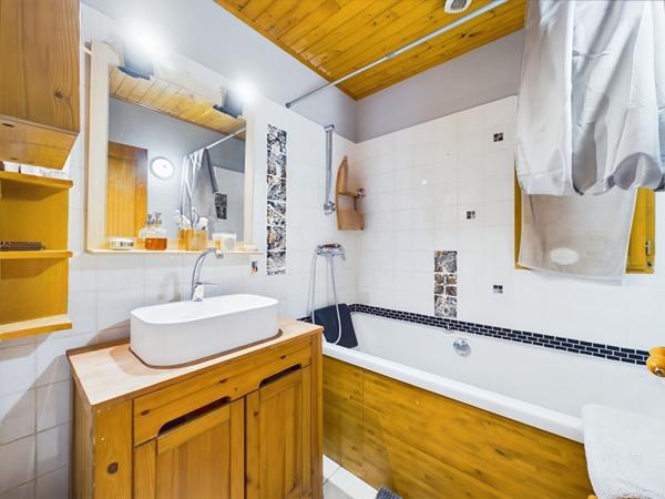 SAINT EUSEBE - Maison de village - 124 m² - 4 Chambres - Garage