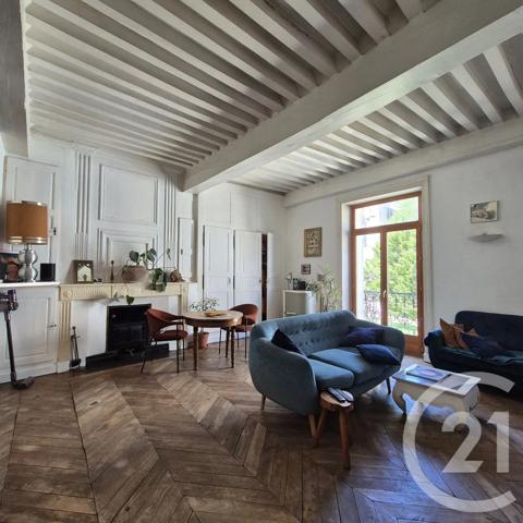 Maison à vendre  6 pièces - 136 m 2   ROANNE  - 42