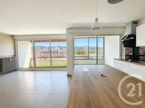 Appartement F5 à vendre  5 pièces - 105 m 2   FIRMINY  - 42