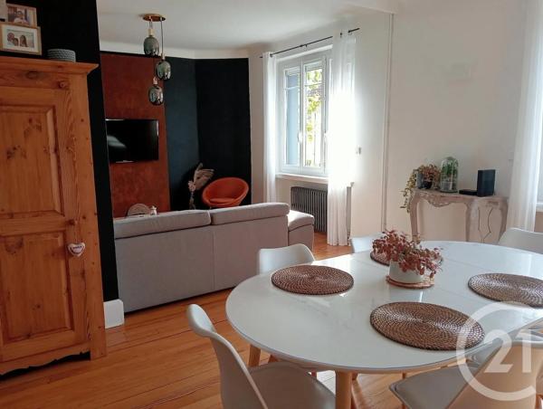 Appartement F5 à vendre  5 pièces - 105 m 2   FIRMINY  - 42