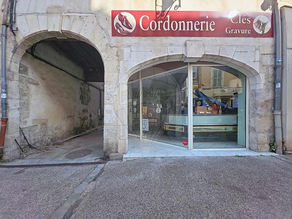 Immeuble à vendre - Sens, Yonne - 89