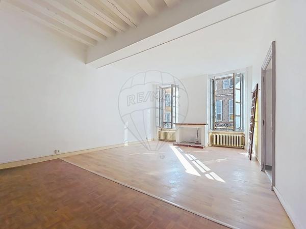 Immeuble à vendre - Sens, Yonne - 89