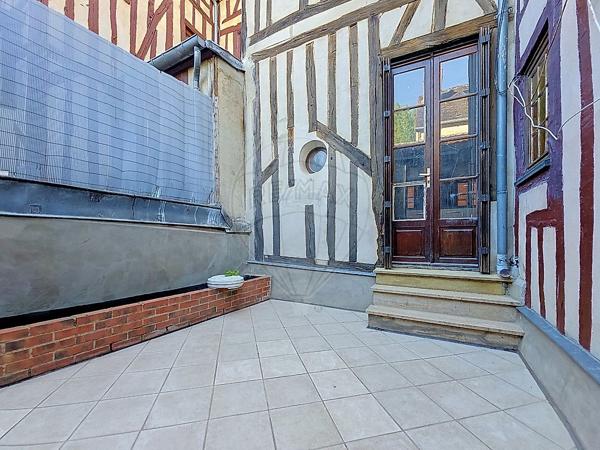 Immeuble à vendre - Sens, Yonne - 89