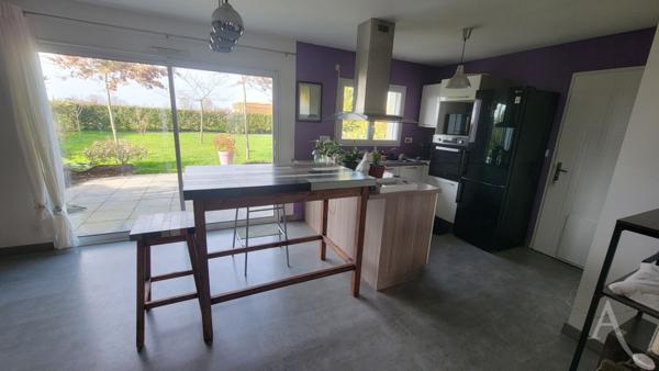 Maison St Etienne Du Bois 4 pièce(s) 79 m2