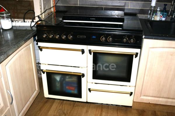 EXCLUSIVITE Maison à vendre atypique 5 pièces LE FAOU (29) de 110 m2 Inscrite au patrimoine. Vue mer