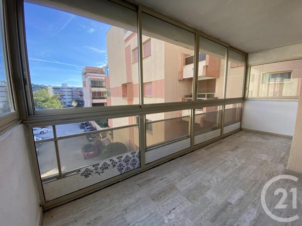 Appartement F1 à vendre  1 pièce - 30 m2 STE MAXIME - 83