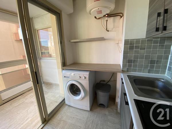 Appartement F1 à vendre  1 pièce - 30 m2 STE MAXIME - 83