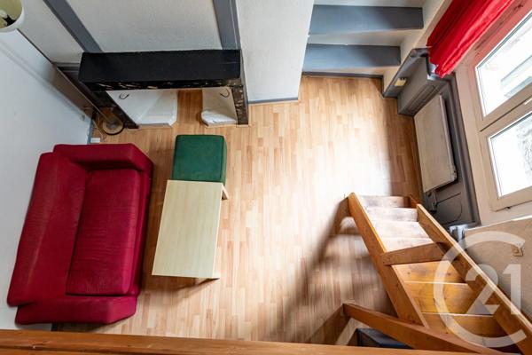 Immeuble à vendre  202,49 m 2   GRENOBLE  - 38